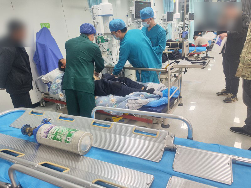 看病復(fù)查怎么去醫(yī)院更省心？非急救救護(hù)車了解一下！
